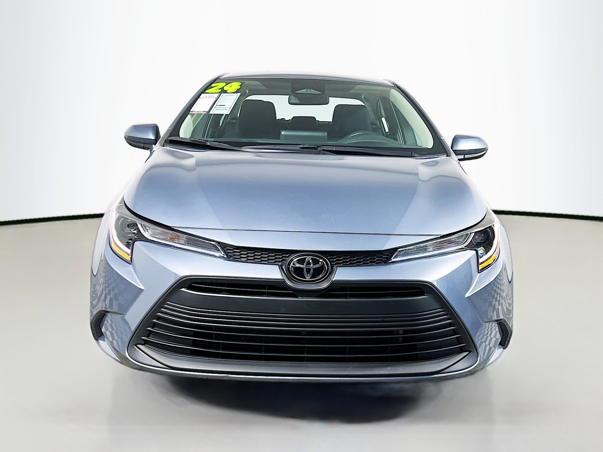 Used 2024 Toyota Corolla LE image 11