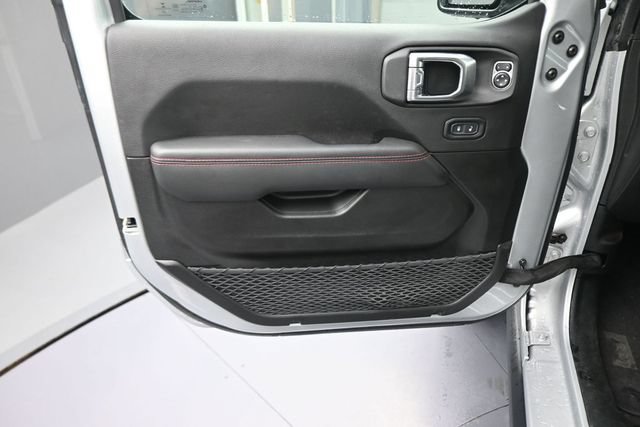 Used 2023 Jeep Gladiator Rubicon w/ Cold Weather Group AWD/4WD image 20