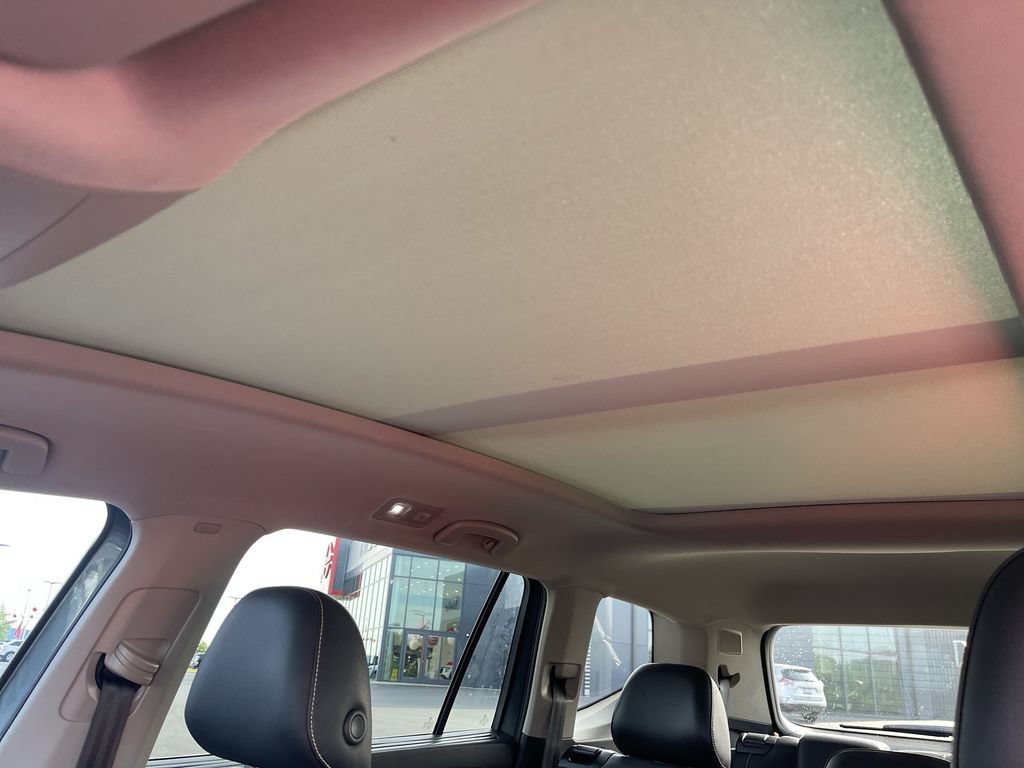Used 2021 Volkswagen Atlas SEL Premium AWD/4WD image 26