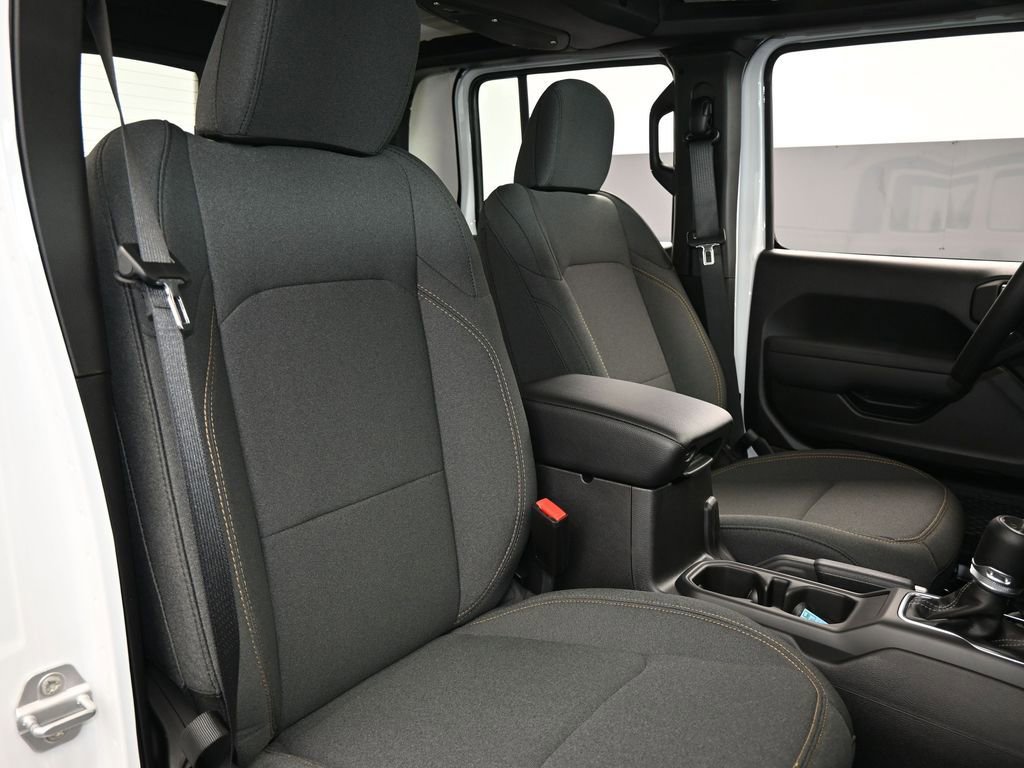 New 2026 Jeep Gladiator Sport AWD/4WD image 33
