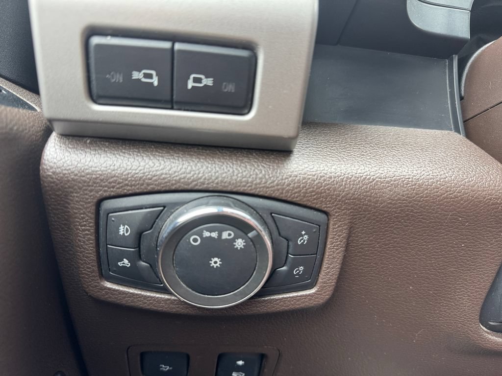 Used 2017 Ford F250 King Ranch w/ King Ranch Ultimate Package AWD/4WD image 18