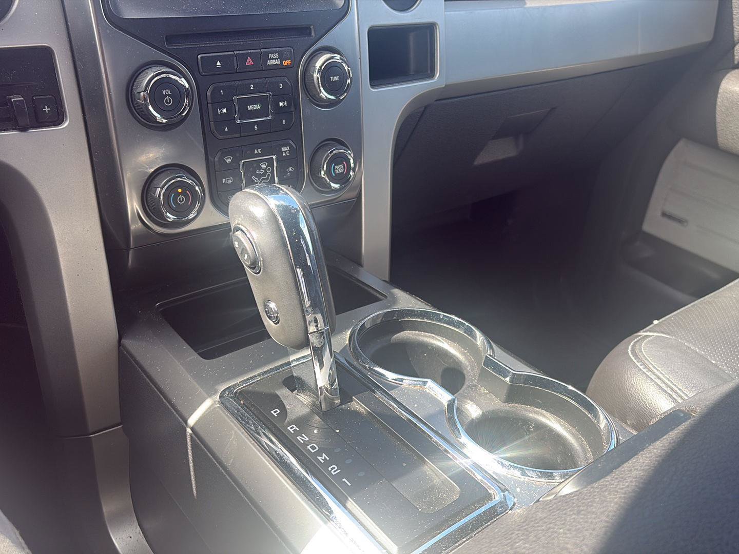 Used 2013 Ford F150 FX4 w/ Luxury Equipment Group AWD/4WD image 16