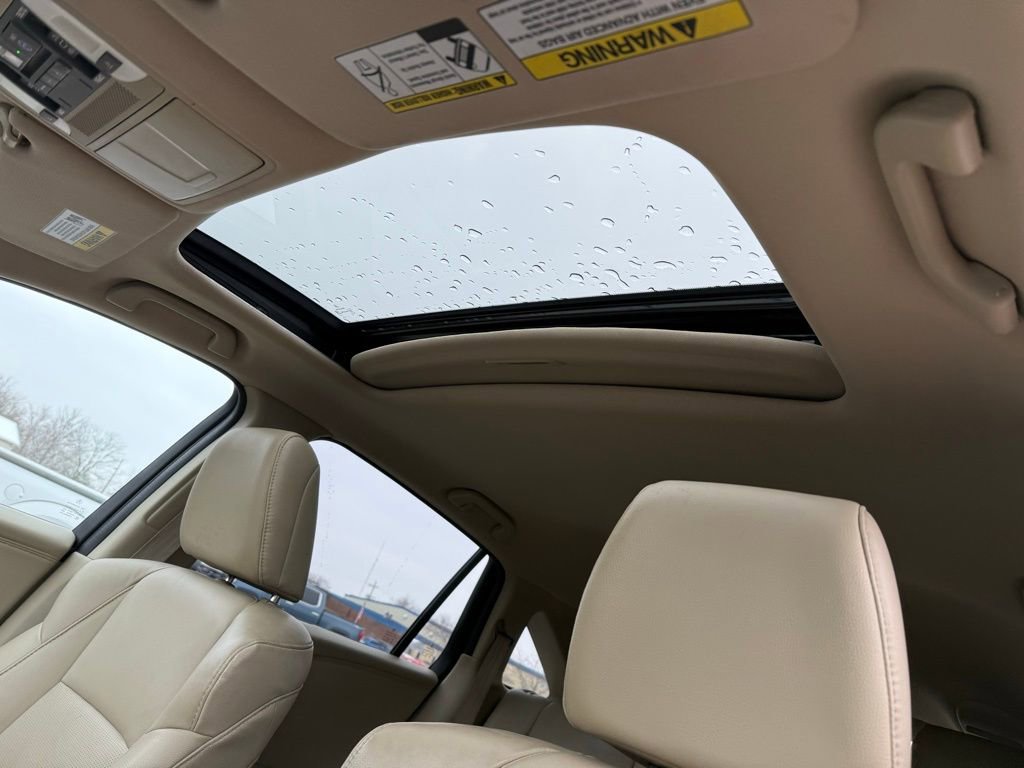 Used 2018 Acura RDX w/ Technology Package image 16