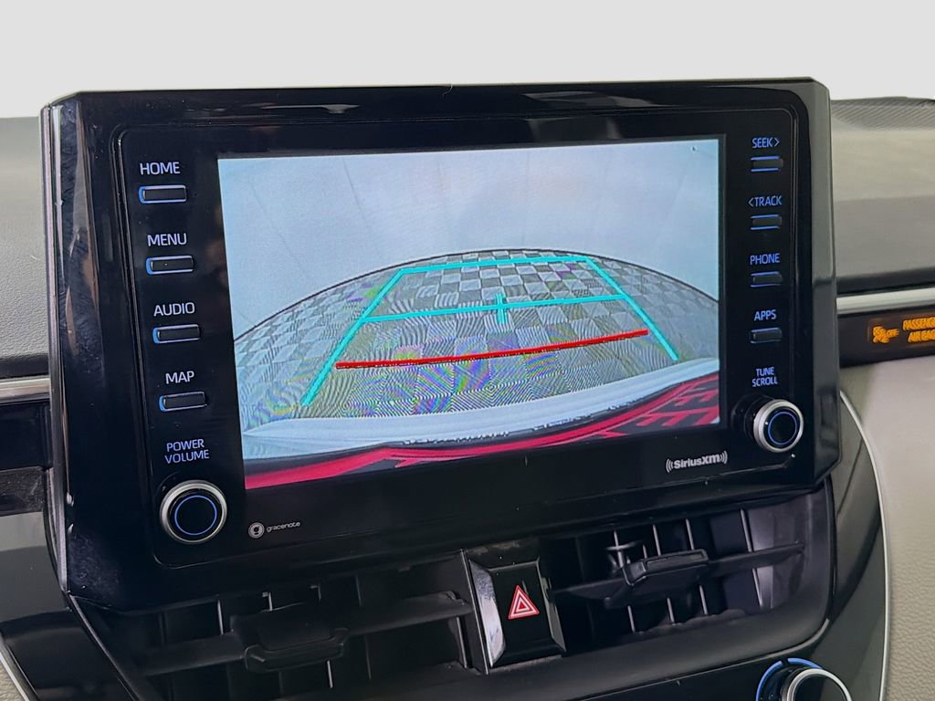 Used 2022 Toyota Corolla LE image 18