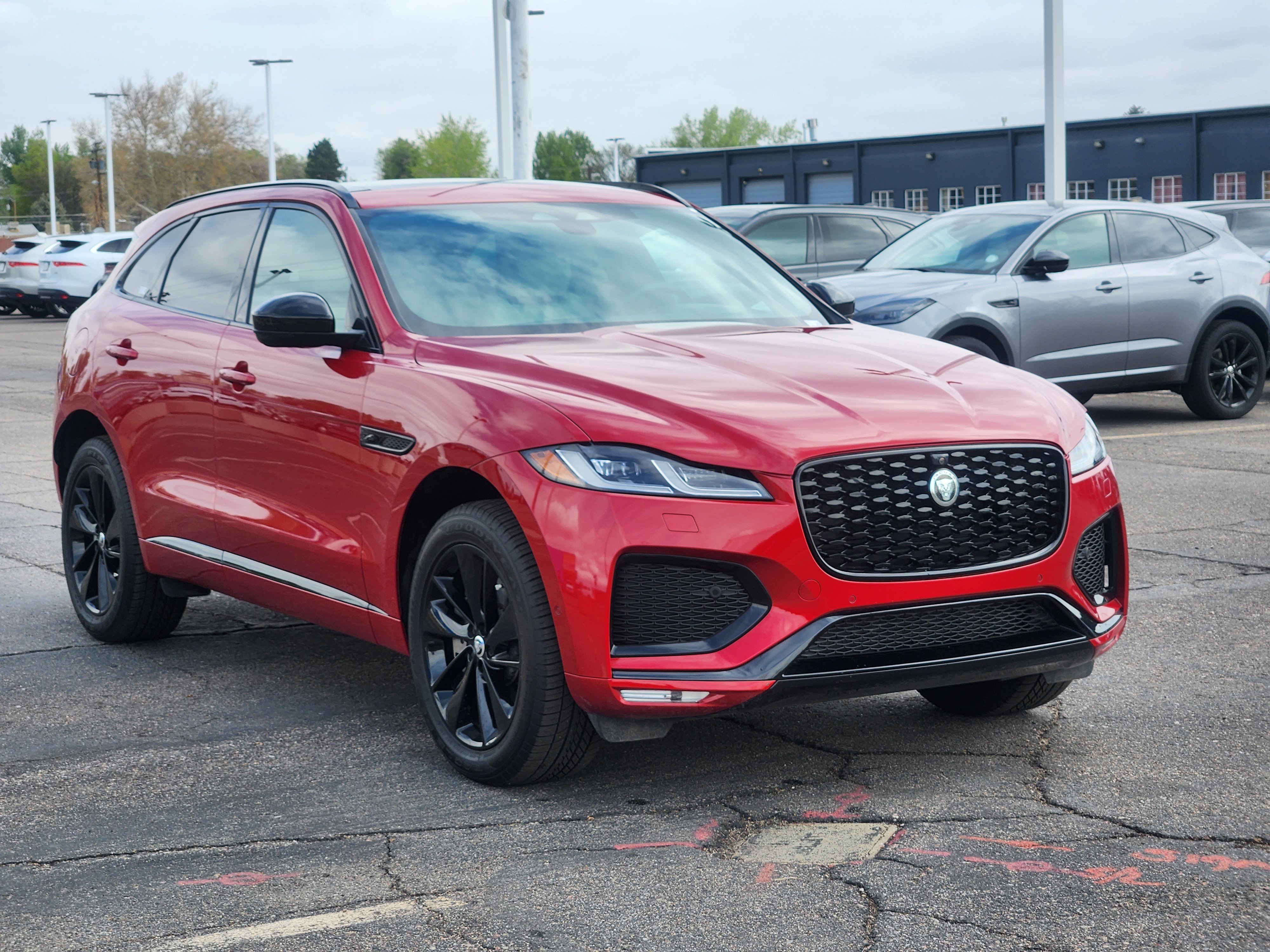 Certified 2026 Jaguar F-PACE R-Dynamic S AWD/4WD image 5