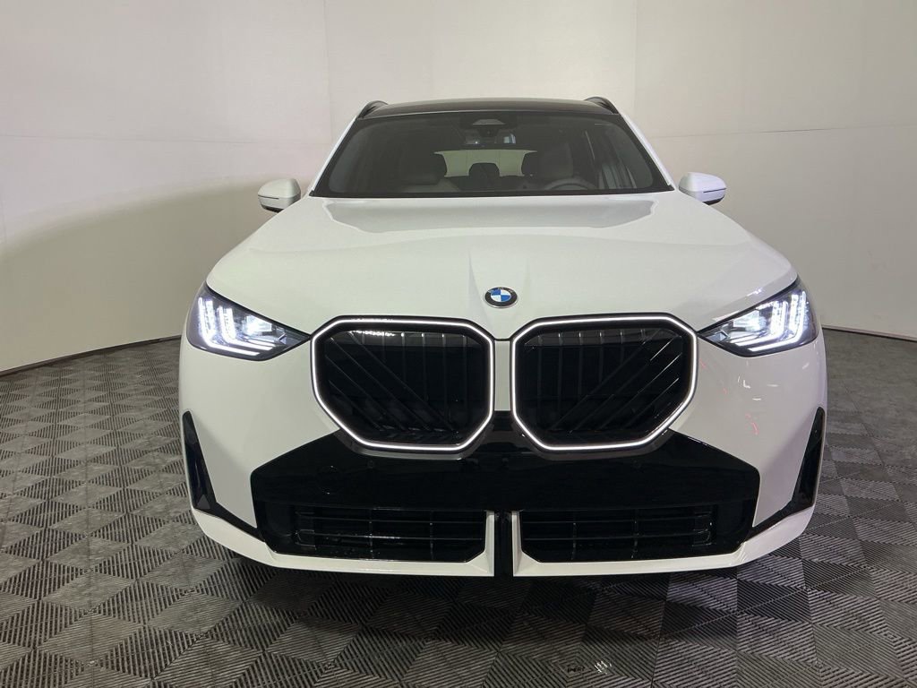 New 2026 BMW X3 xDrive30 image 3
