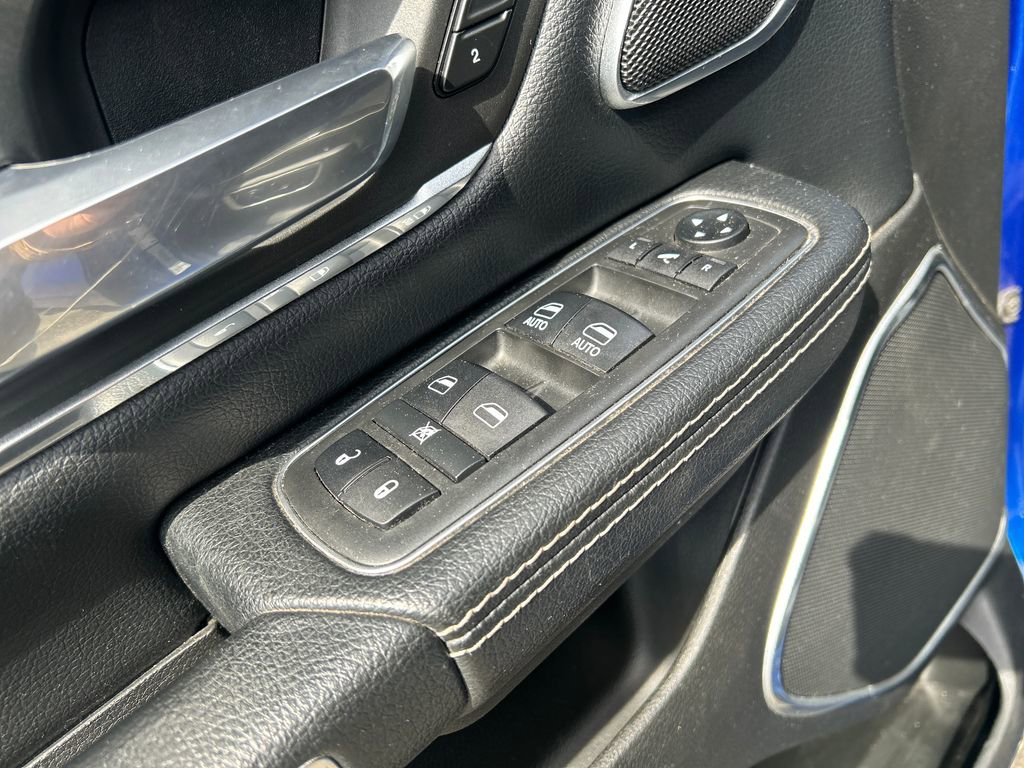 Used 2019 RAM 1500 Laramie image 21