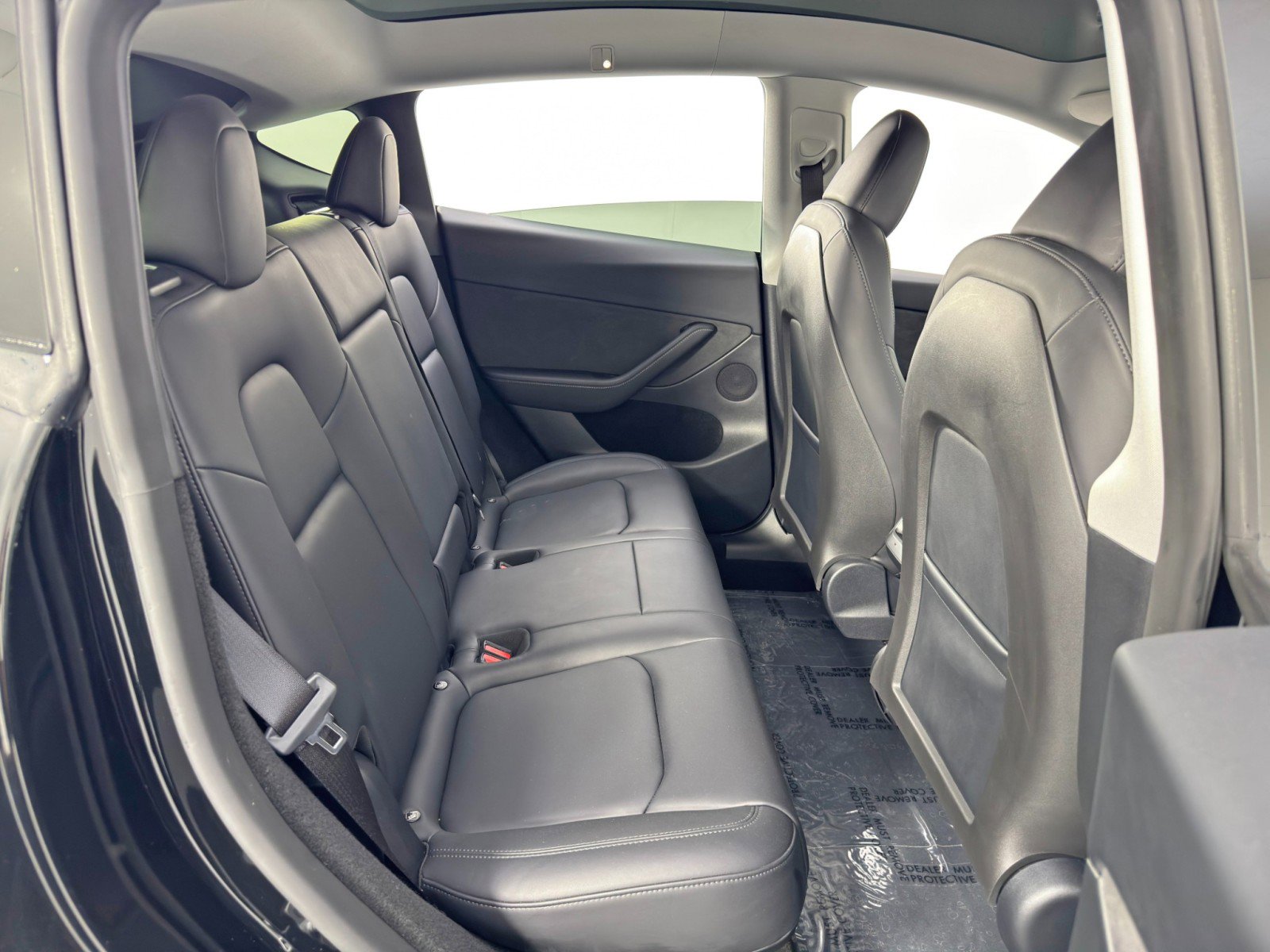 Used 2024 Tesla Model Y 2WD image 40