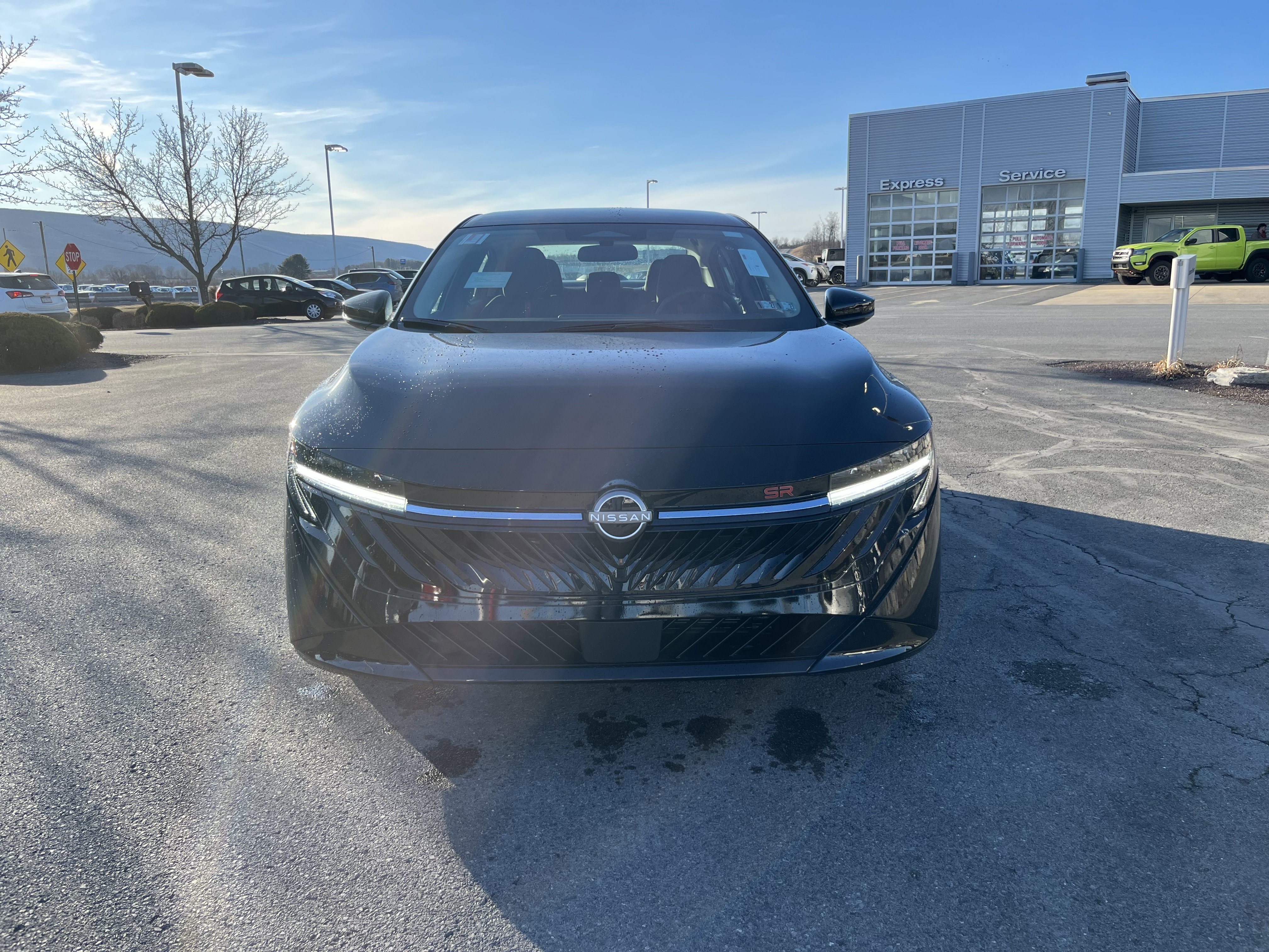 New 2026 Nissan Sentra SR w/ Floor Mat Package image 9