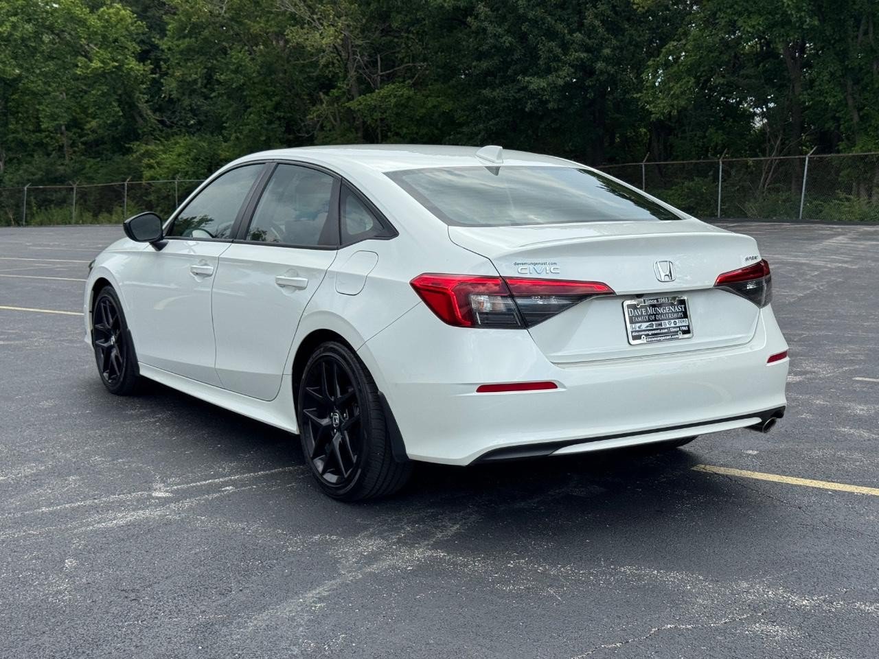 Used 2023 Honda Civic Sport image 7