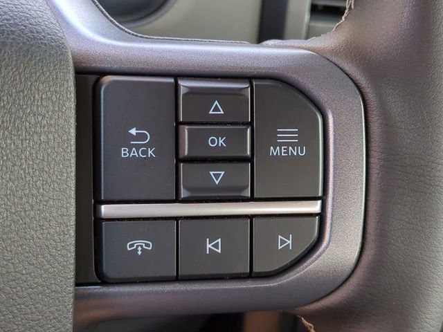 New 2026 Ford F250 Lariat w/ Black Appearance Package image 32