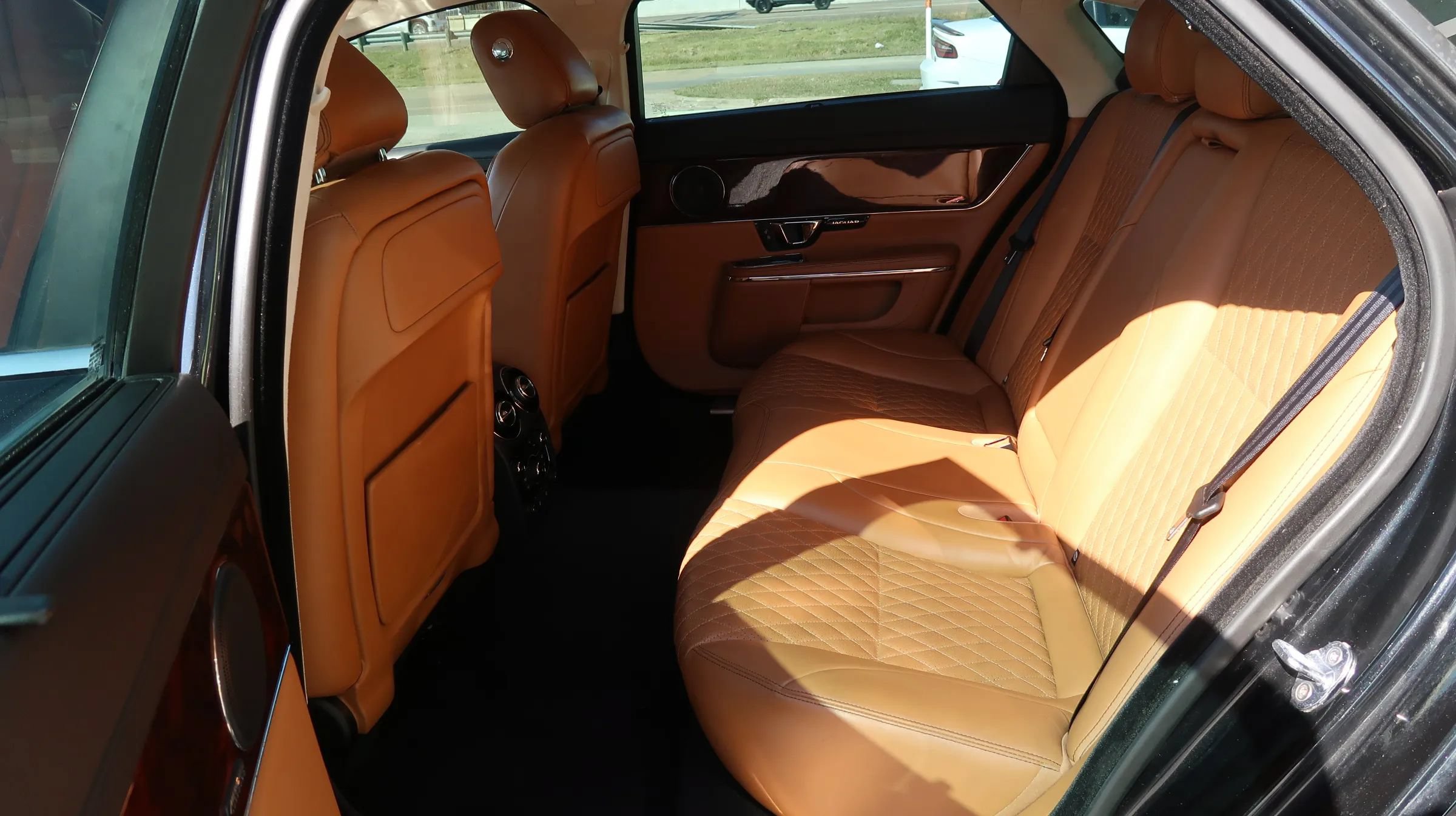 Used 2017 Jaguar XJ L Portfolio AWD/4WD image 20