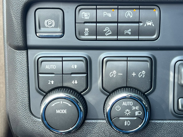 New 2026 Chevrolet Tahoe RST w/ Comfort Package AWD/4WD image 18