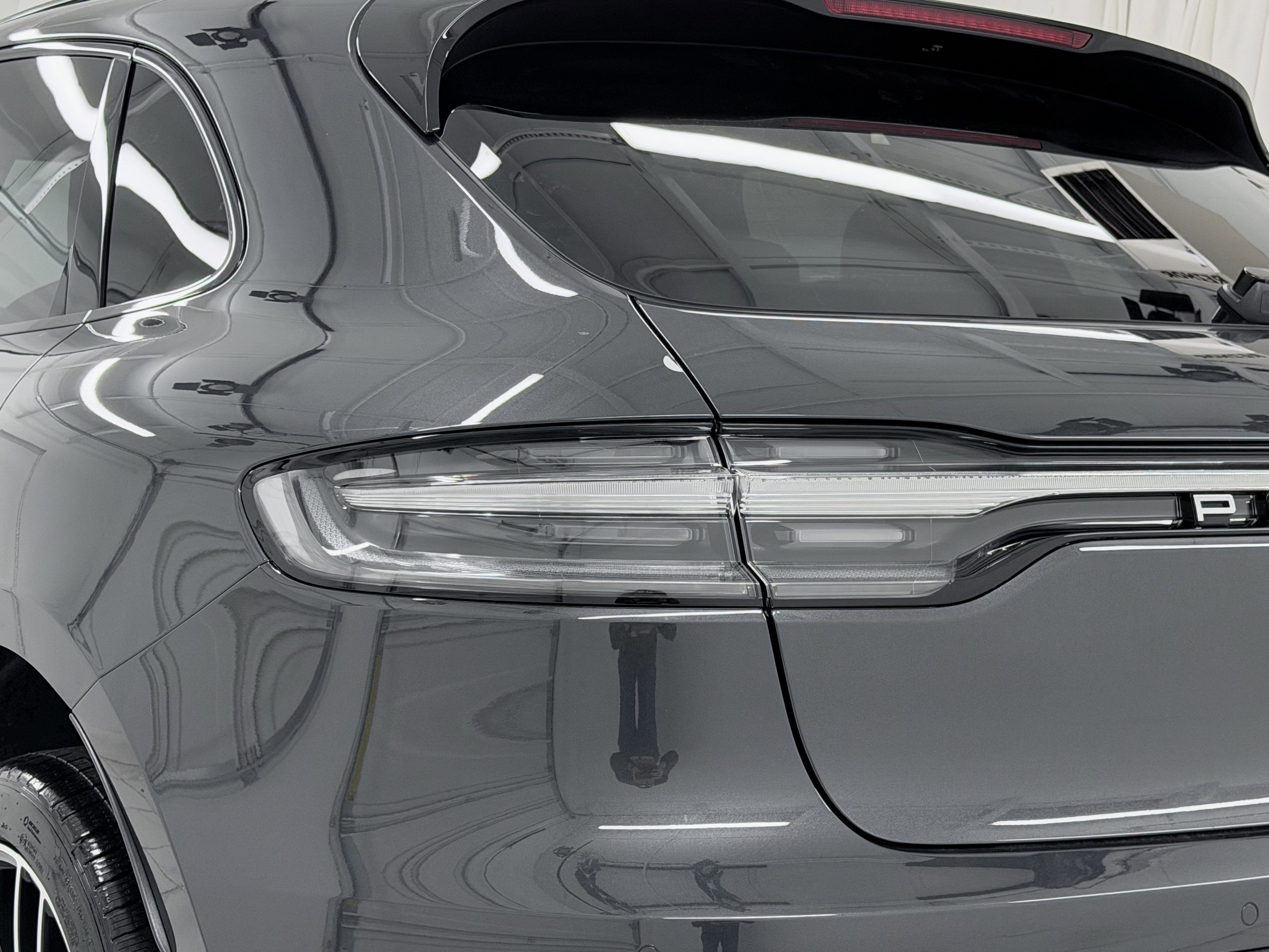 New 2026 Porsche Macan image 18