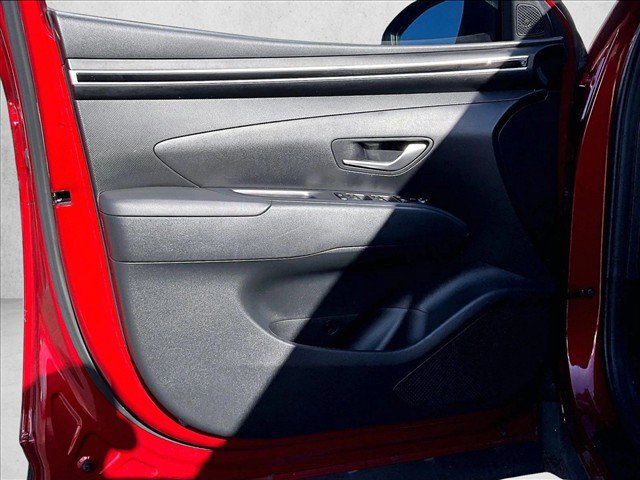 Used 2024 Hyundai Tucson SE FWD image 18