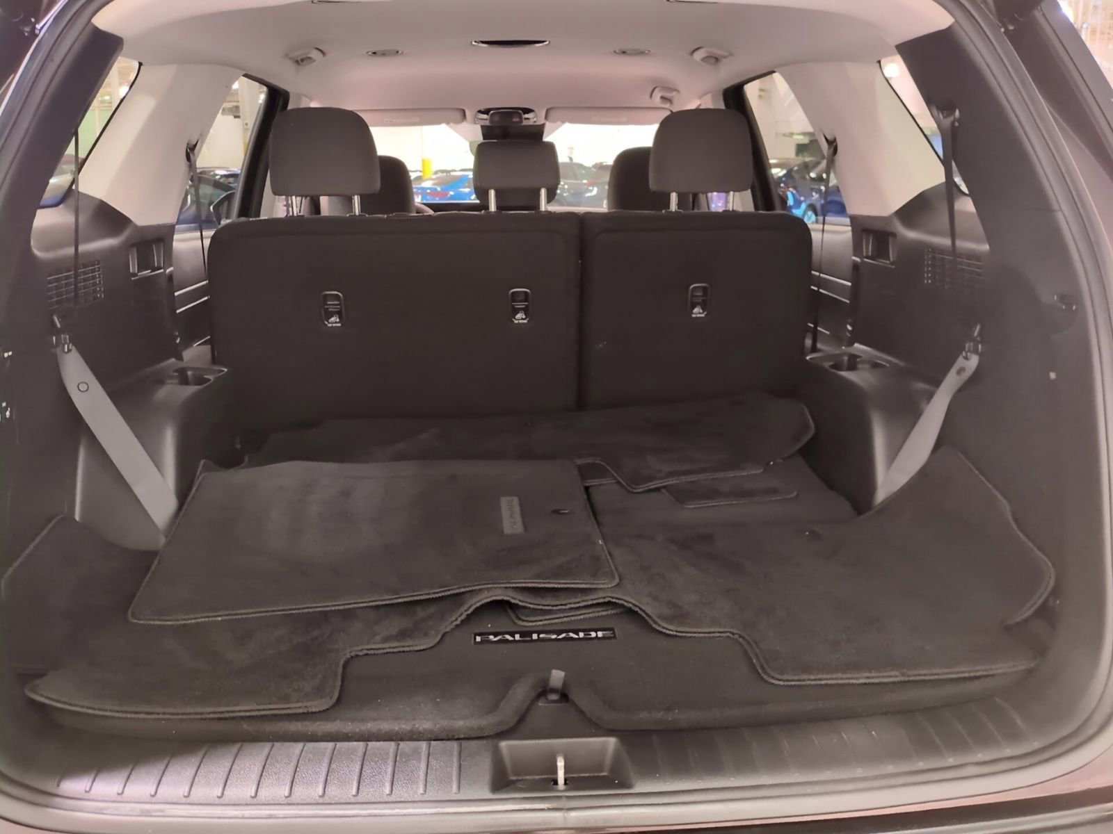 Used 2023 Hyundai Palisade SE image 13