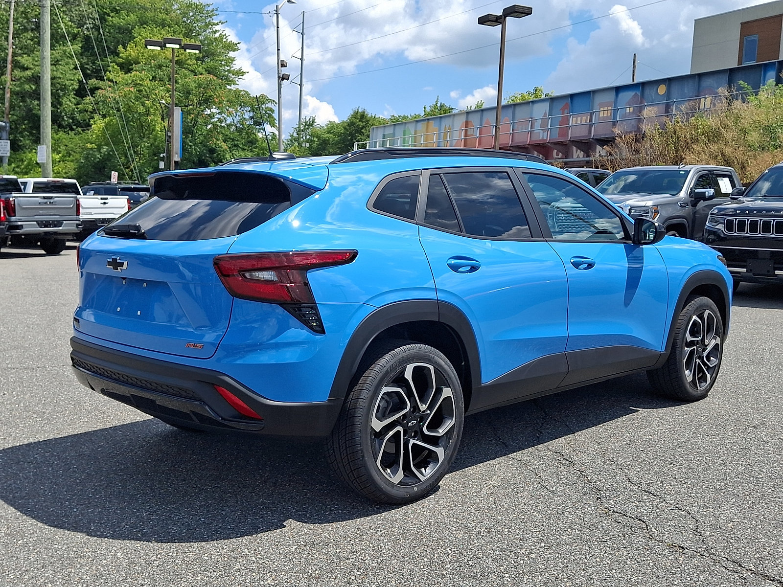 Certified 2024 Chevrolet Trax RS w/ Sunroof Package FWD image 6
