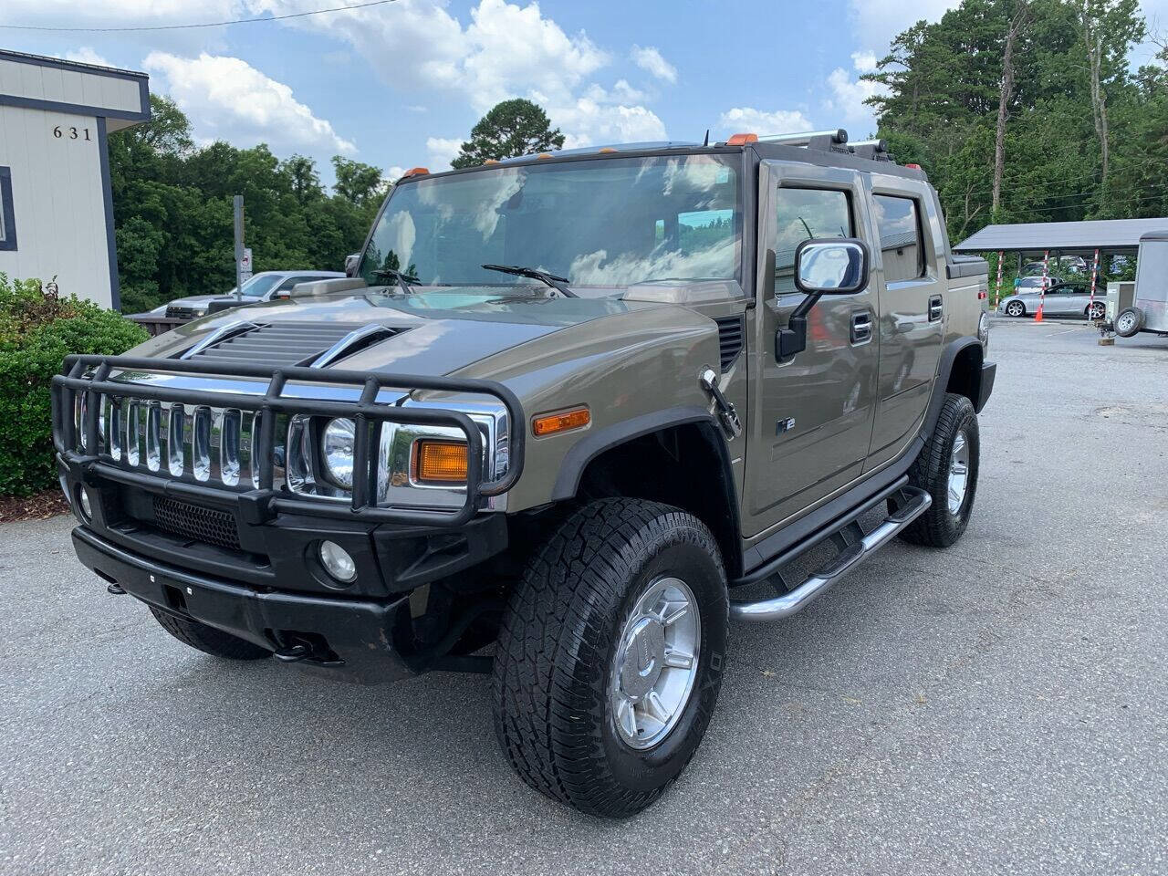 Used 2005 HUMMER H2 SUT w/ Preferred Equipment Group image 7