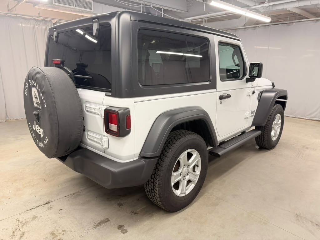 Used 2020 Jeep Wrangler Sport AWD/4WD image 16