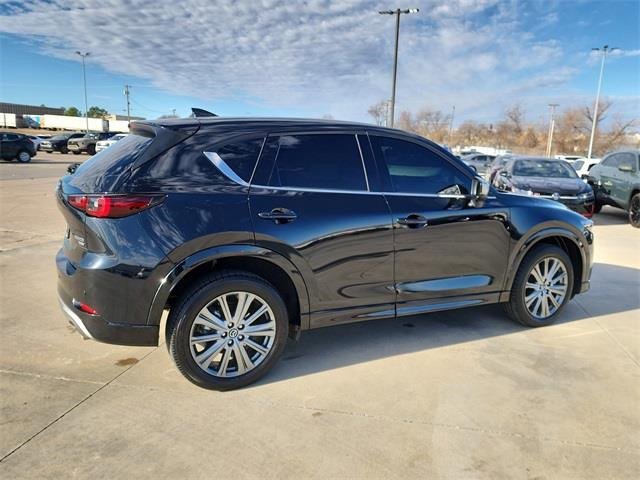 Used 2024 MAZDA CX-5 Signature image 2