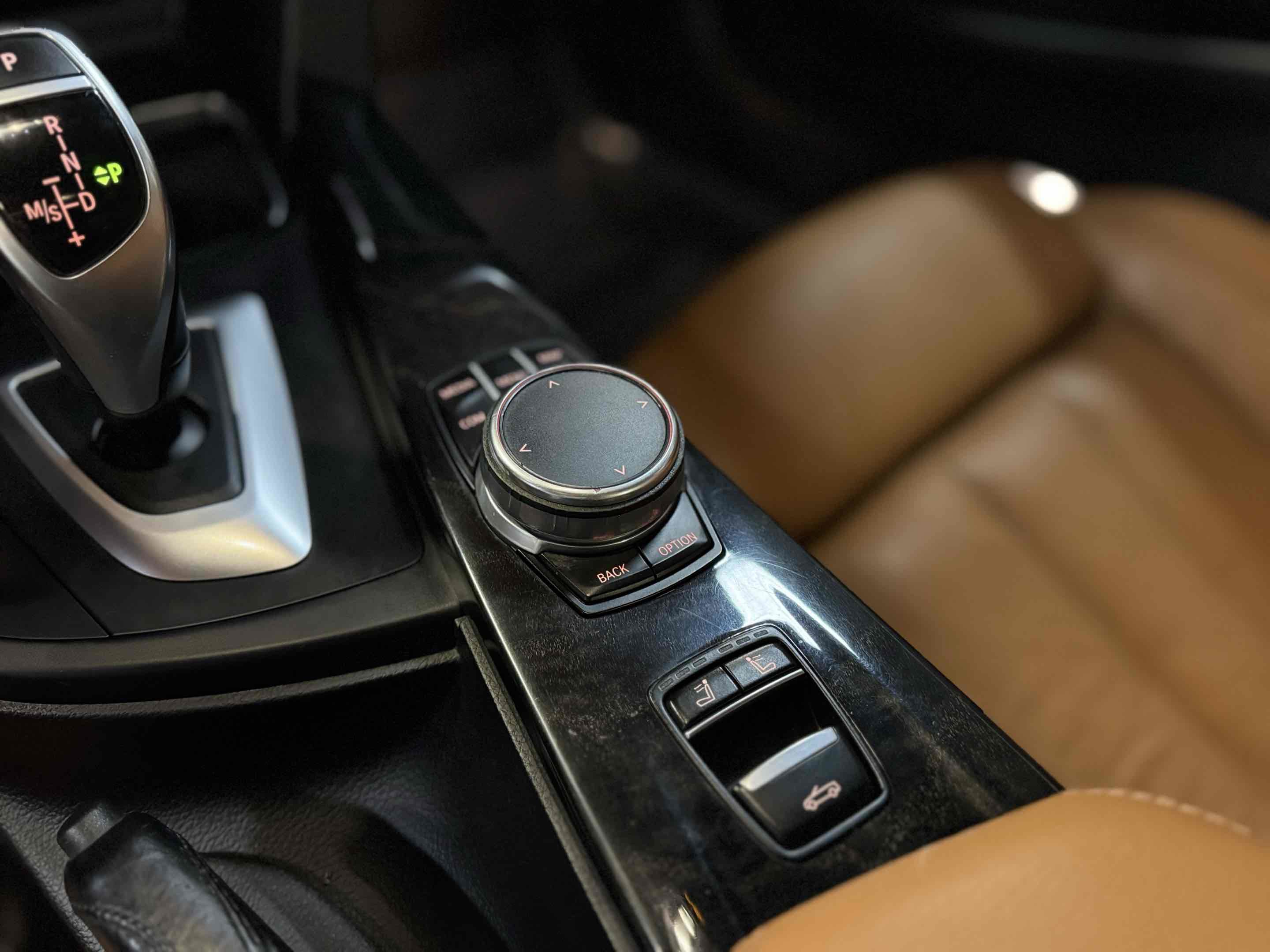 Used 2019 BMW 440i Convertible image 30