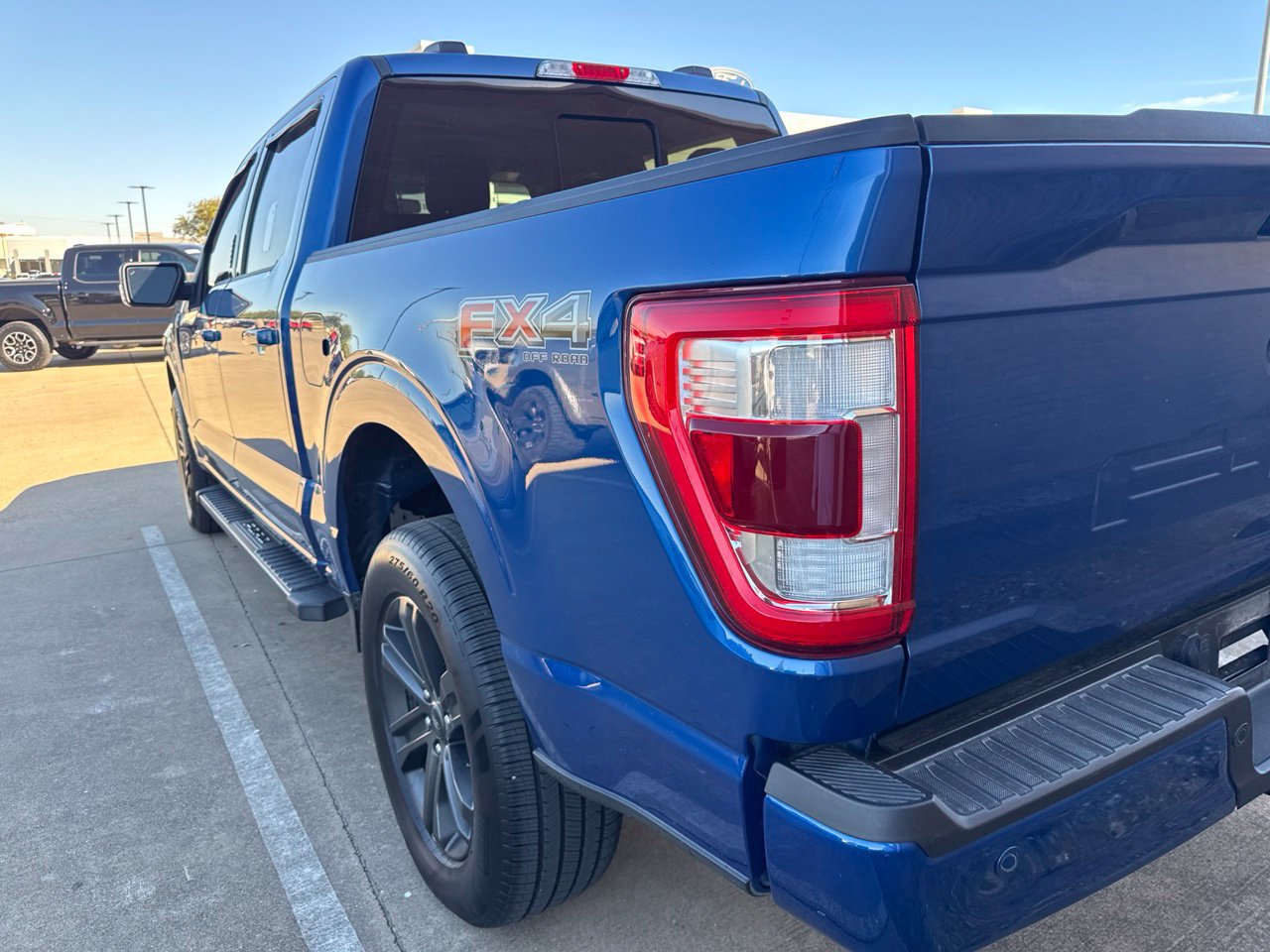 Used 2022 Ford F150 Lariat w/ Equipment Group 502A High AWD/4WD image 7