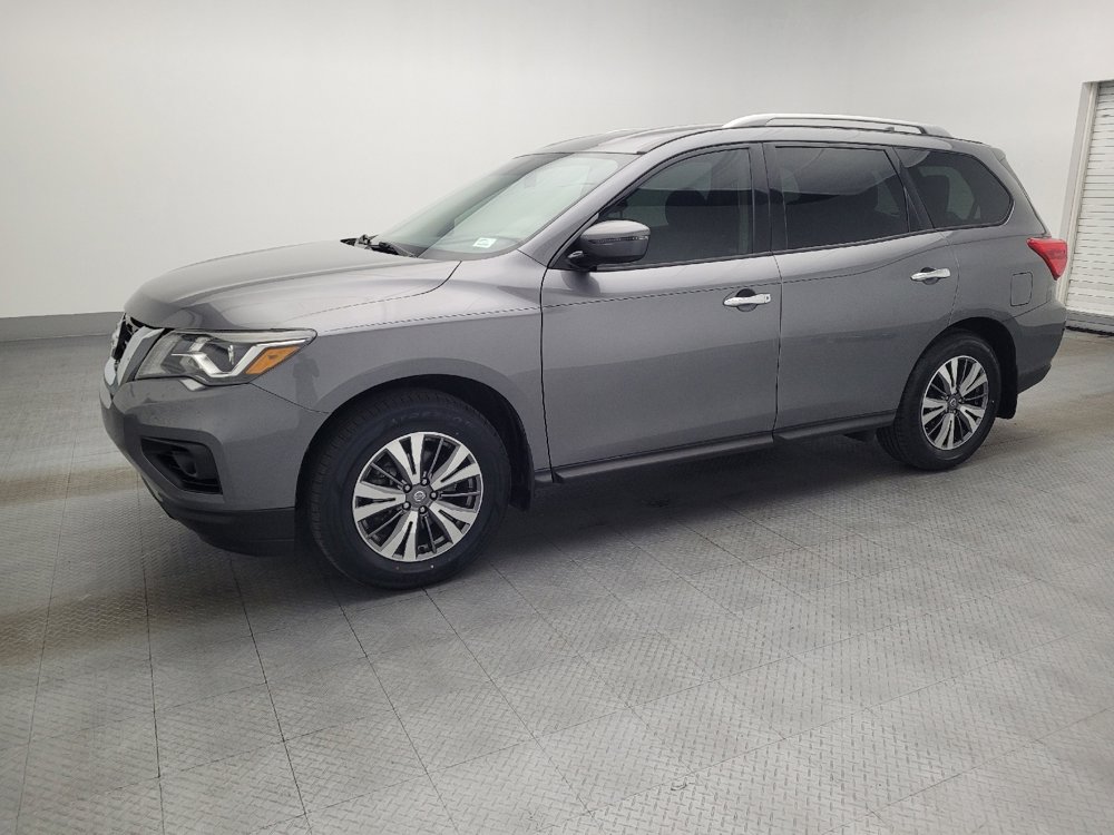 Used 2020 Nissan Pathfinder S image 2