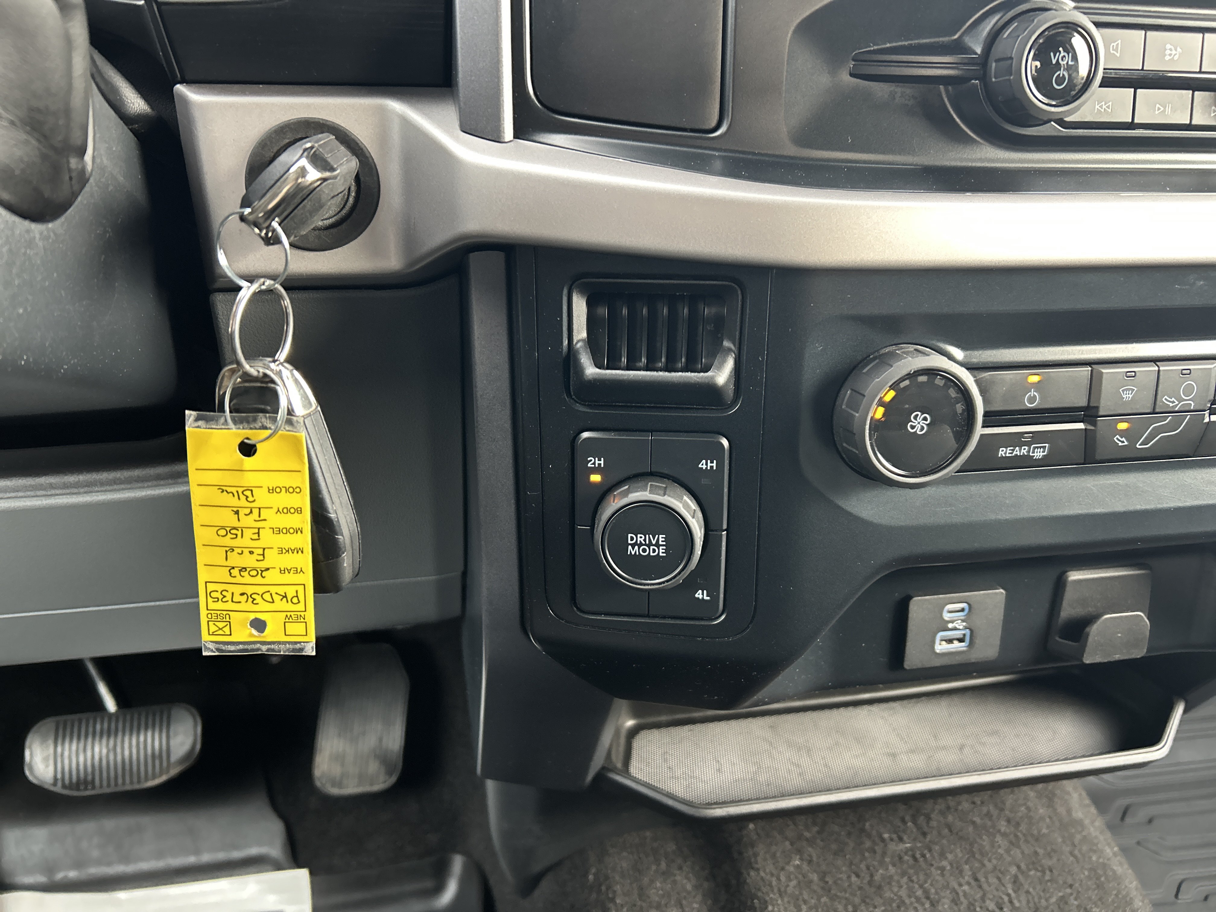 Used 2023 Ford F150 XLT AWD/4WD image 20