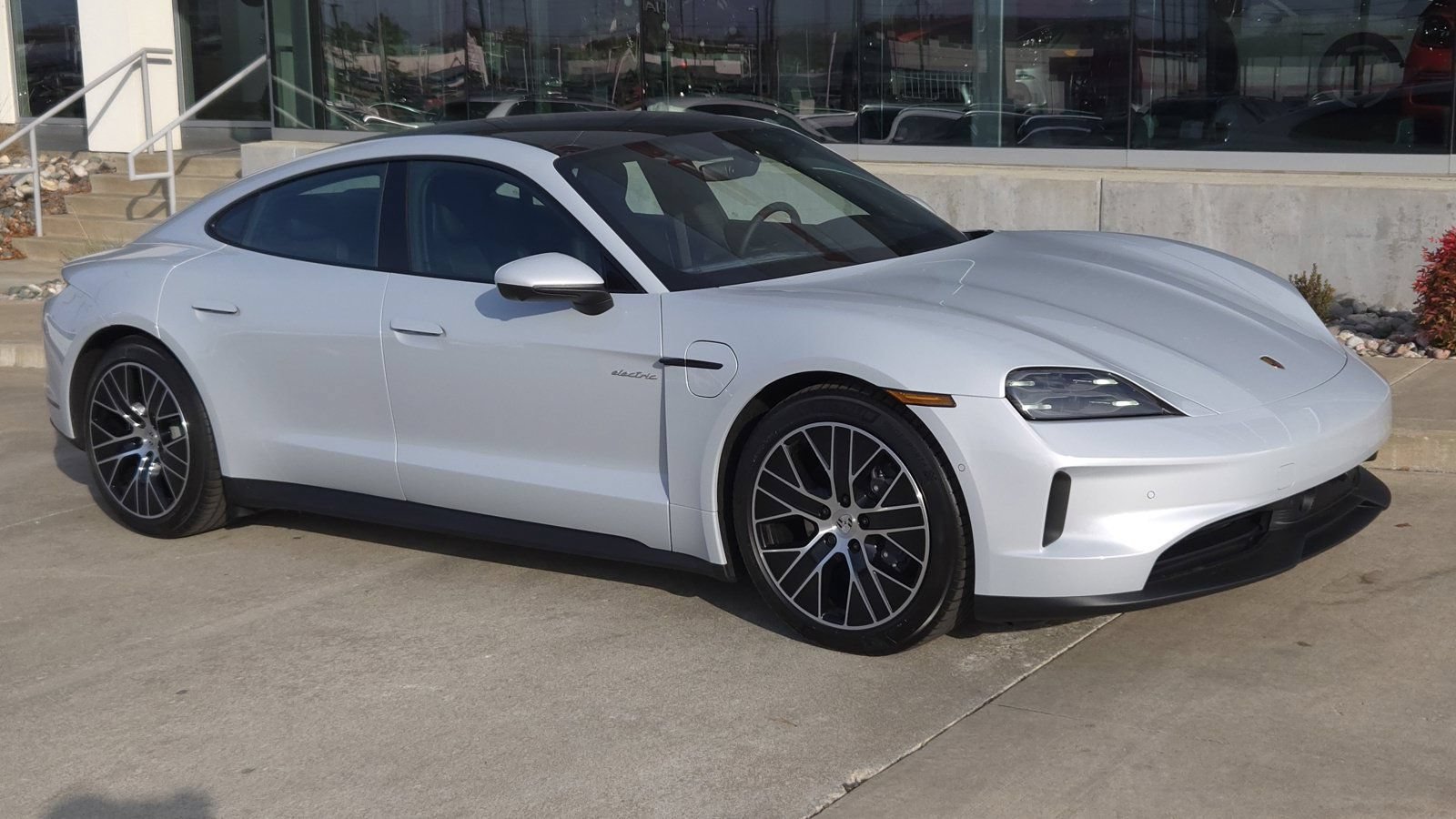 New 2025 Porsche Taycan RWD image 9