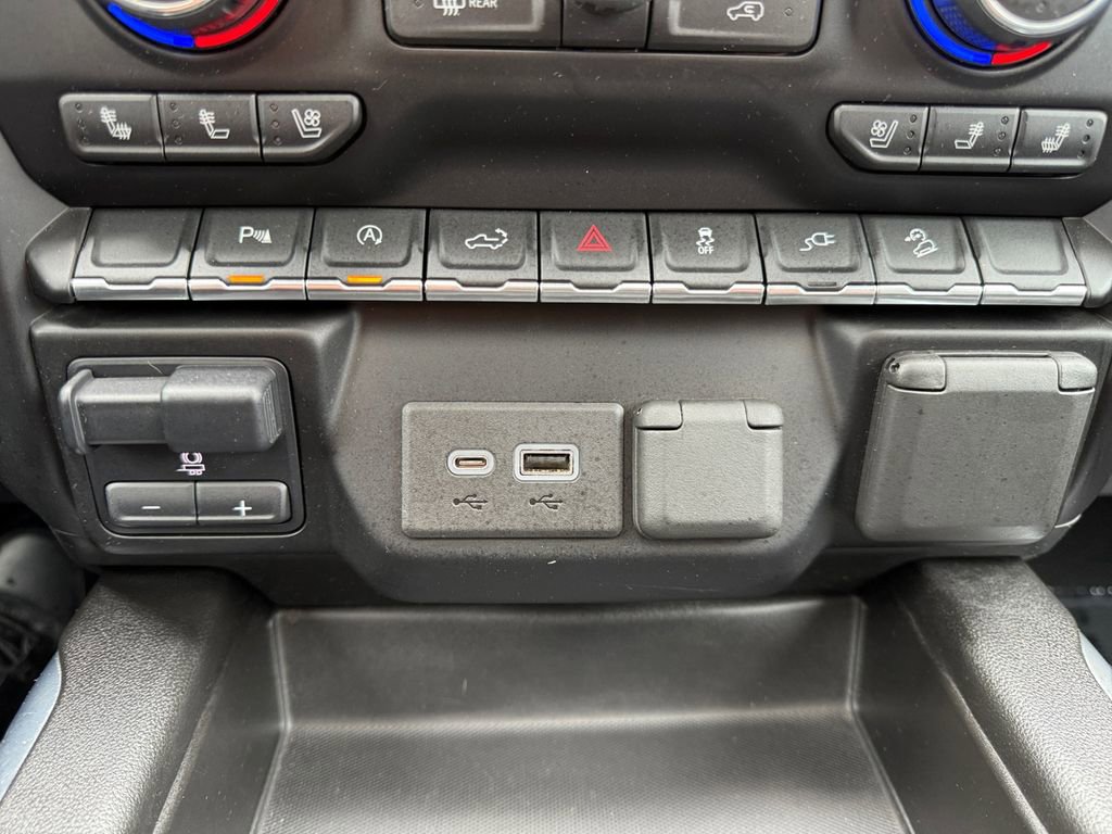 Used 2020 Chevrolet Silverado 1500 LTZ w/ LTZ Texas Edition image 18