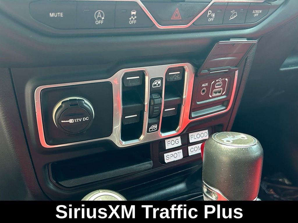 Used 2018 Jeep Wrangler Unlimited Sahara AWD/4WD image 21