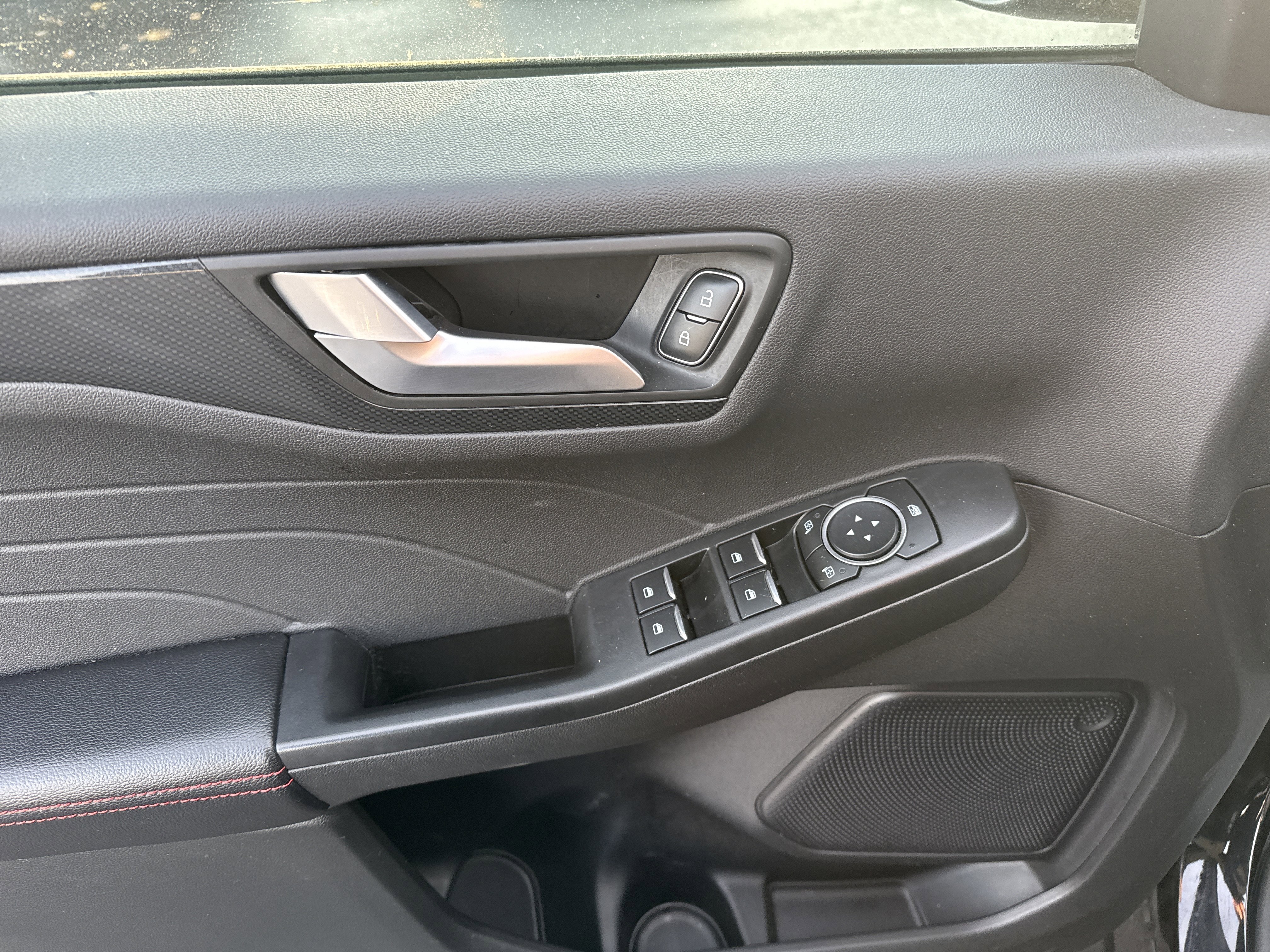 Certified 2023 Ford Escape ST-Line w/ Tech Pack #1 image 16