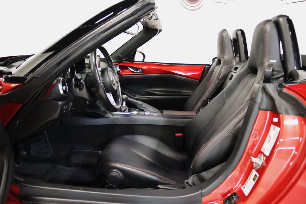 Used 2016 MAZDA MX-5 Miata Grand Touring RWD image 51