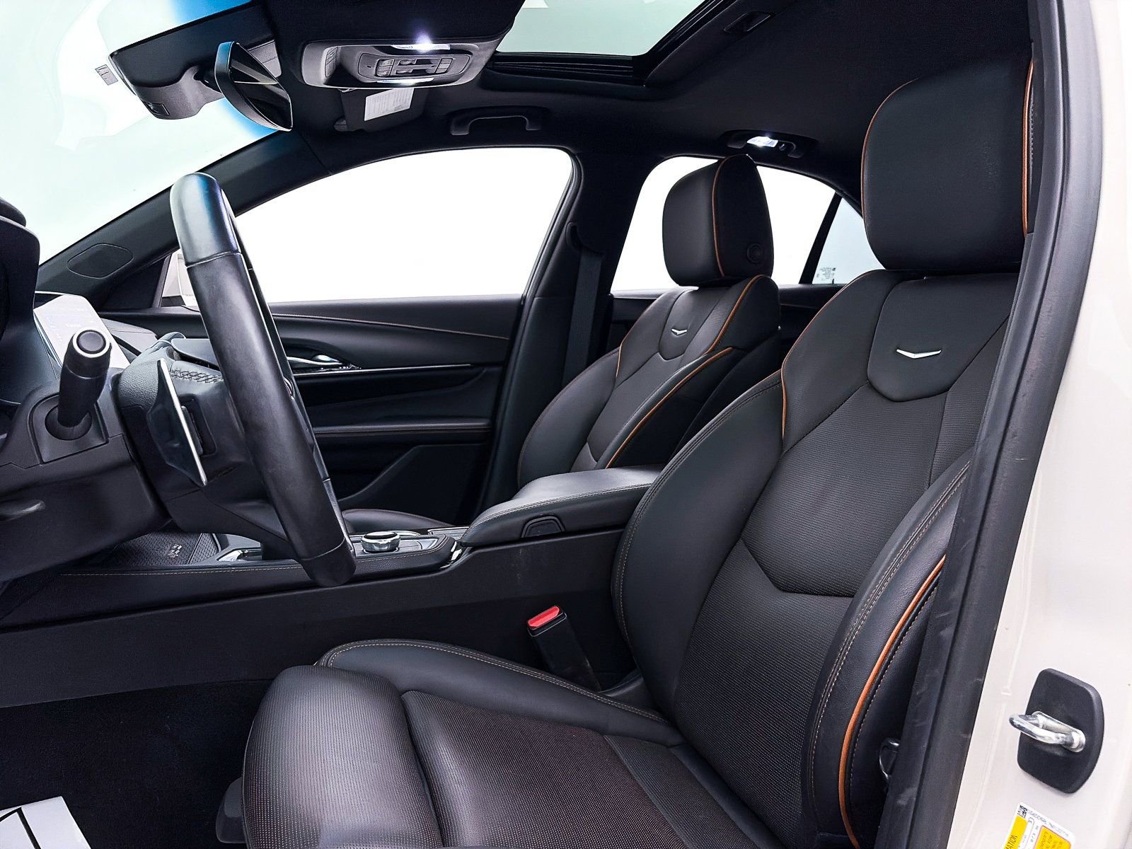 Used 2022 Cadillac CT4 V w/ Navigation Package image 21