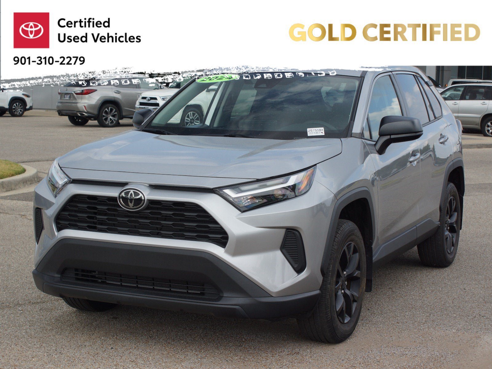 Used 2024 Toyota RAV4 LE FWD image 2