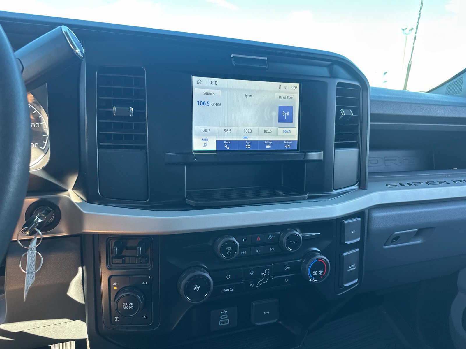 Certified 2025 Ford F250 XL w/ STX Appearance Package AWD/4WD image 13