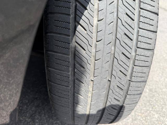 Used 2012 MAZDA MAZDA3 i Touring FWD image 12