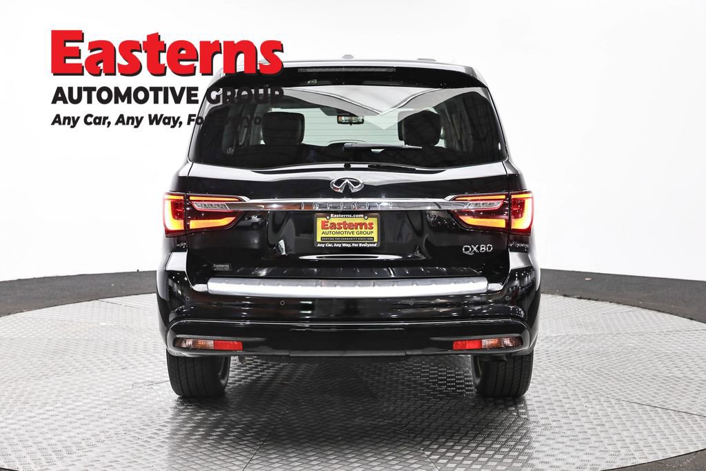 Used 2018 INFINITI QX80 4WD w/ Deluxe Technology Package image 6