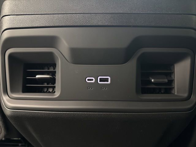 New 2026 Chevrolet Silverado 1500 RST w/ Dark Appearance Package AWD/4WD image 26