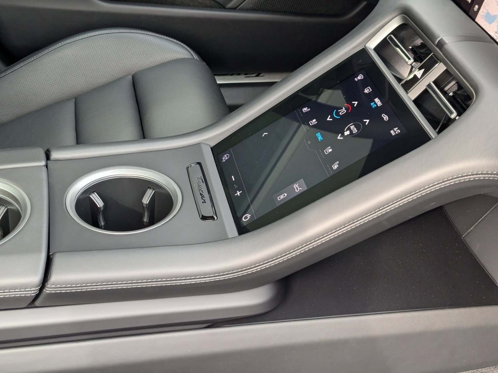 New 2025 Porsche Taycan 4S AWD/4WD image 20