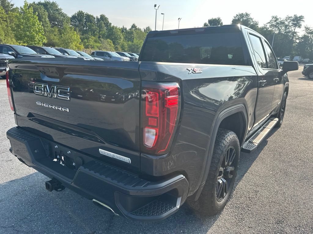 Used 2024 GMC Sierra 1500 Elevation w/ LPO, Elevation Black Package AWD/4WD image 5