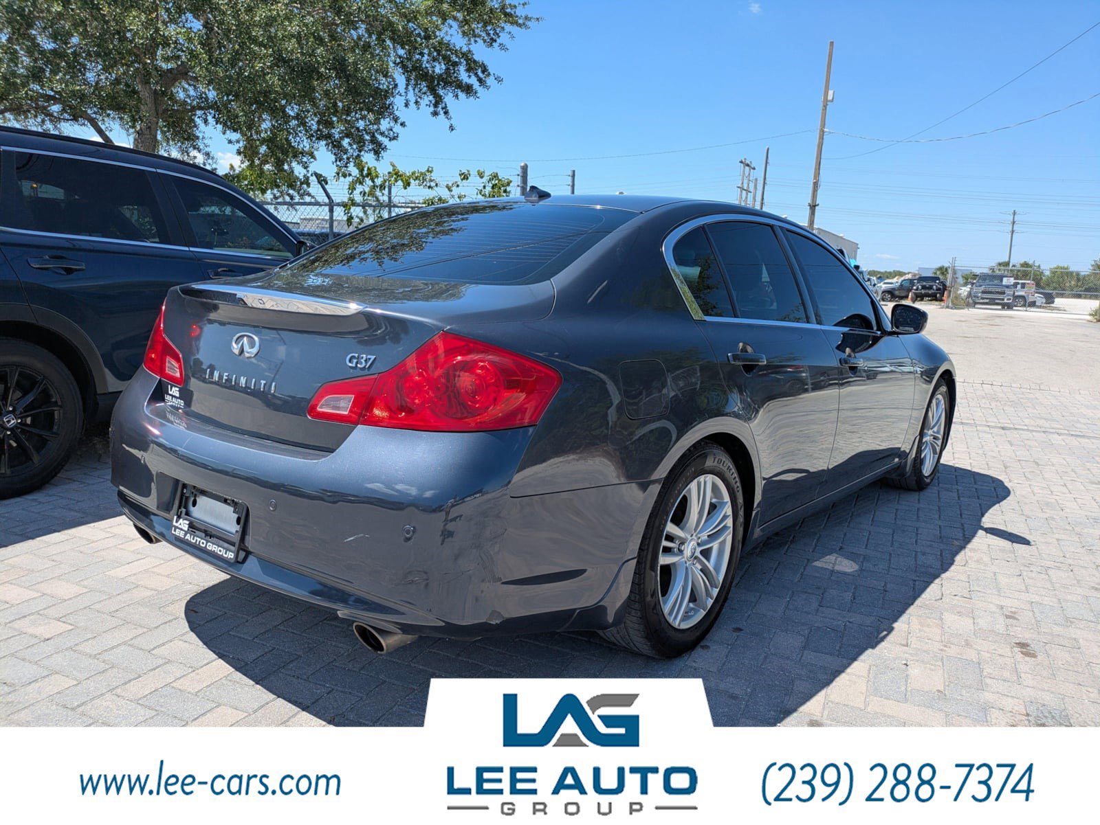 Used 2013 INFINITI G37 Journey w/ Premium Pkg RWD image 3