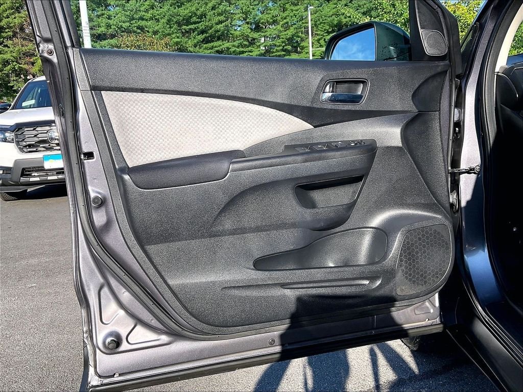 Used 2015 Honda CR-V EX image 9