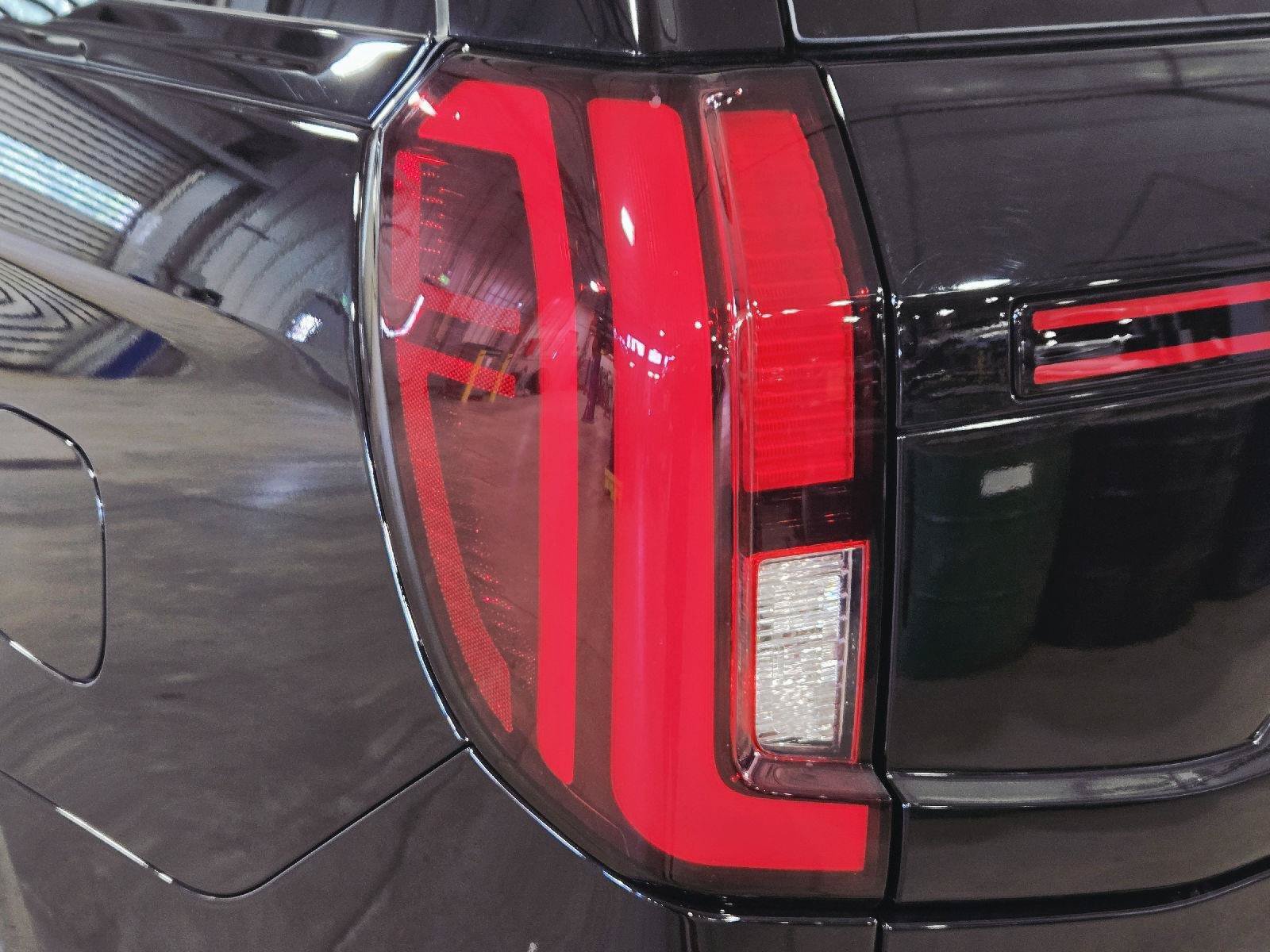 New 2026 Ford Expedition Max Platinum w/ Stealth Performance Package AWD/4WD image 17