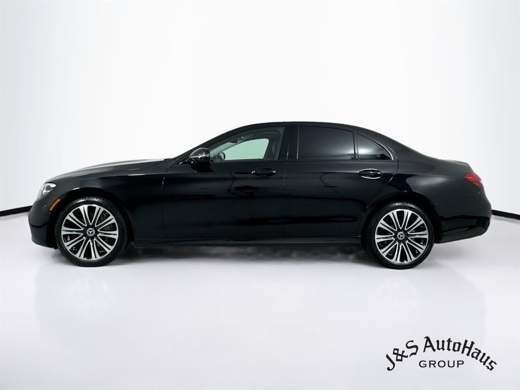 Used 2023 Mercedes-Benz E 350 4MATIC Sedan image 4