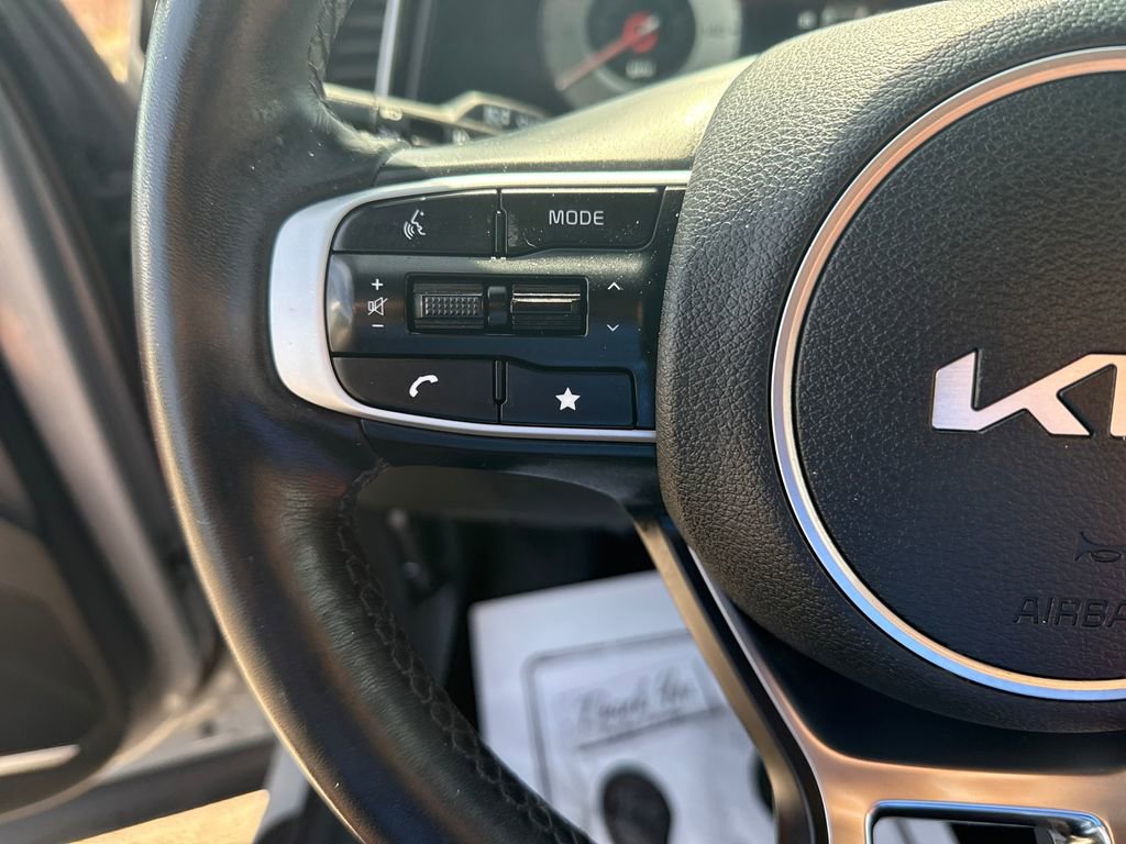 Used 2024 Kia Sportage SX image 20