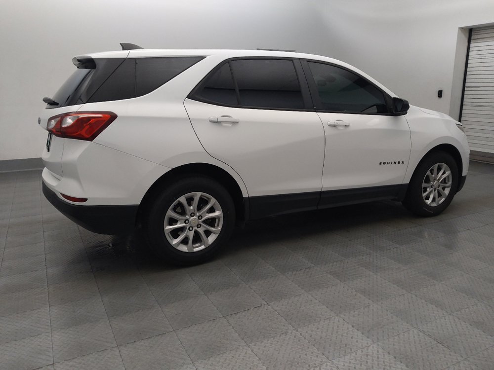Used 2020 Chevrolet Equinox LS w/ LS Convenience Package FWD image 10