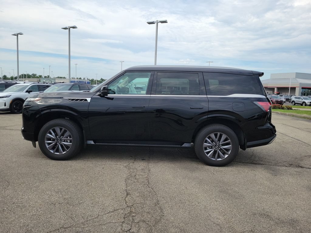 Used 2026 INFINITI QX80 Pure w/ Cargo Package AWD/4WD image 2