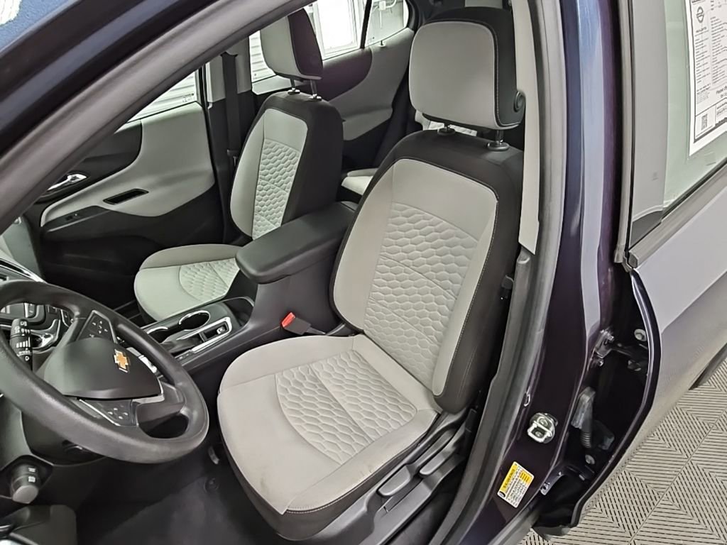 Used 2019 Chevrolet Equinox LS image 26