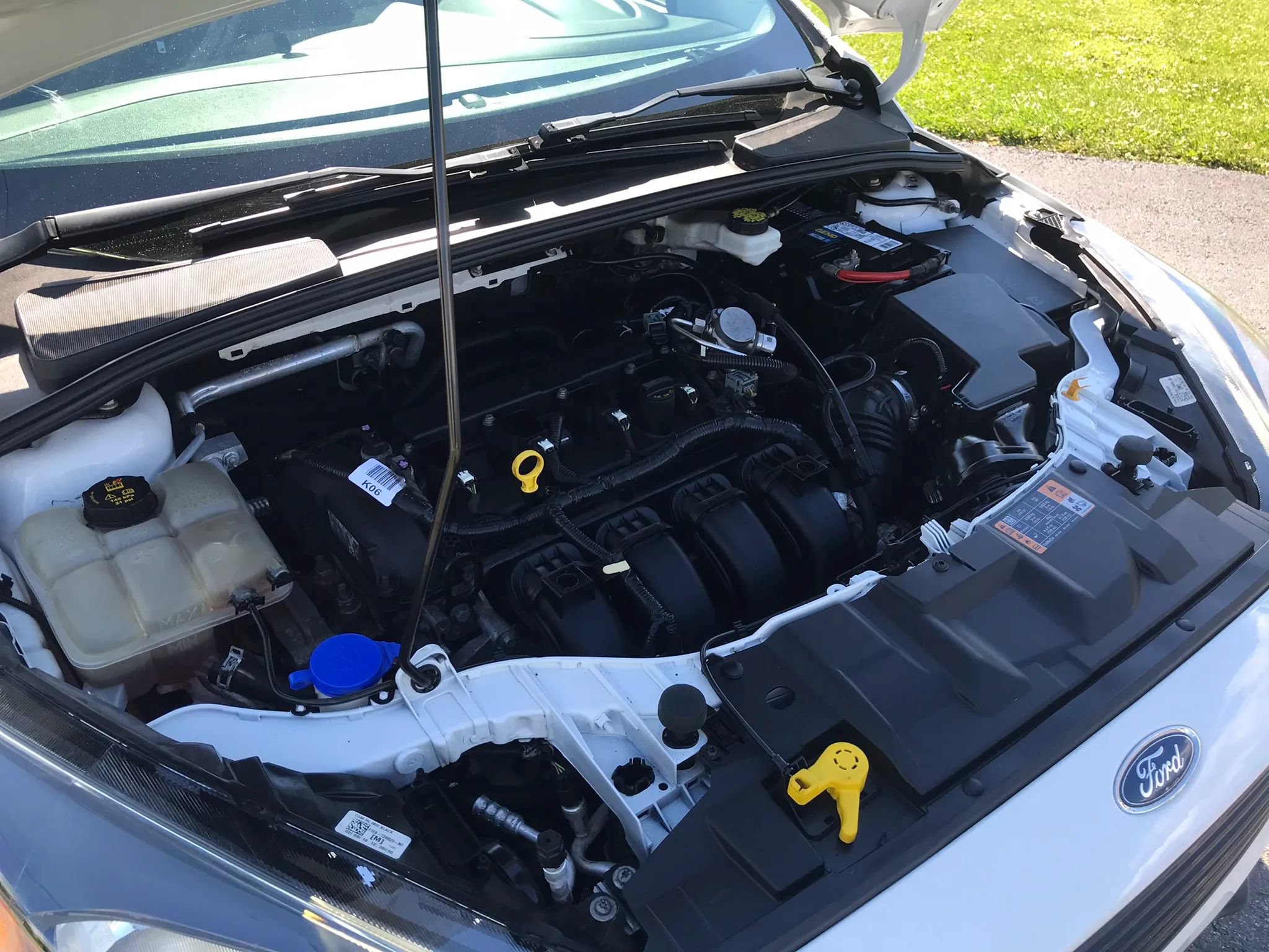Used 2018 Ford Focus SE w/ SE Appearance Package FWD image 48
